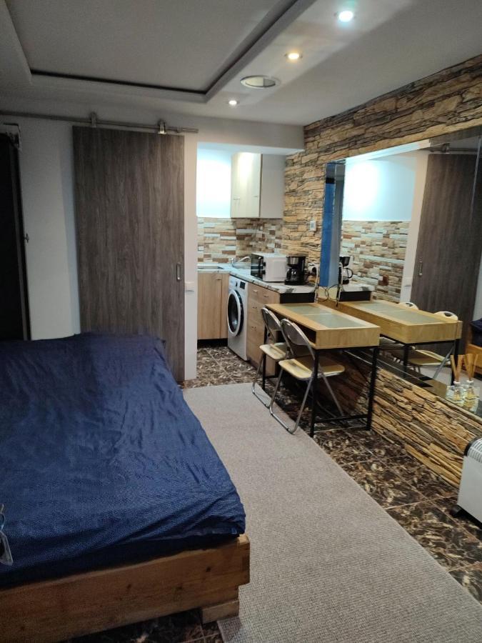Garsoniera Alex Daire Kaloşvar Dış mekan fotoğraf